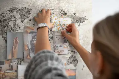 Memobord van kurk Wereldkaart krant