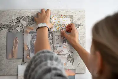 Memobord van kurk Wereldkaart krant