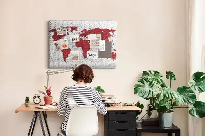 Memobord van kurk Bakstenen muur met kaart