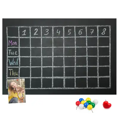 Memobord van kurk Lesrooster van het kind