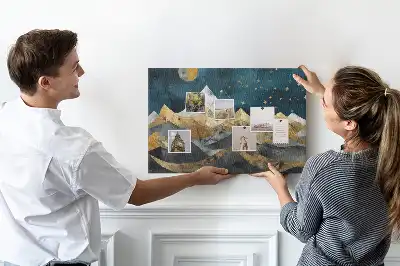 Memobord van kurk Bergen 's nachts