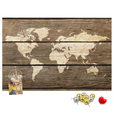 Memobord van kurk Continenten op houten achtergrond