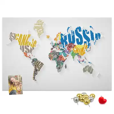 Memobord van kurk Geografie van letters en woorden