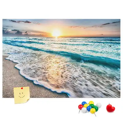 Kurk prikbord met zeekust en golven motief
