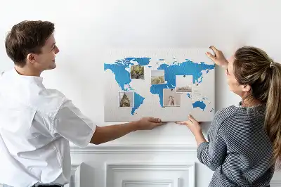 Memobord van kurk Omtrek van land en oceanen