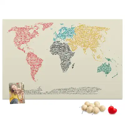 Kurk prikbord Wereldkaart van letters