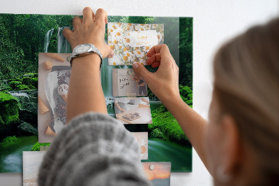 Memobord keuken Waterval tussen het mos