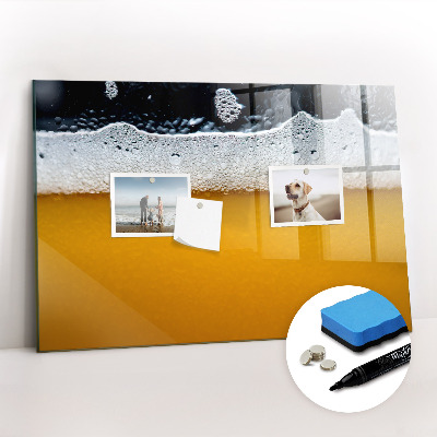 Magnetisch planbord voor de muur van bedrukt glas Close-up van bier