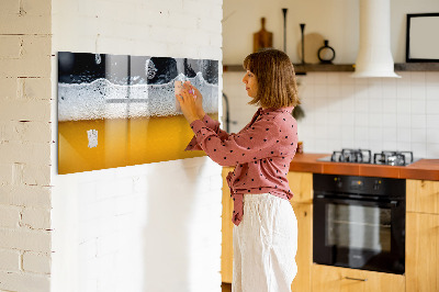 Magnetisch planbord voor de muur van bedrukt glas Close-up van bier