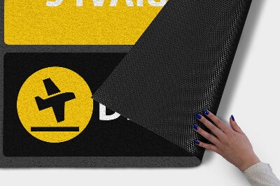 Buiten deurmat Aankomsten en vertrekken