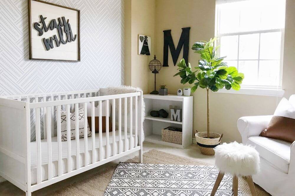 Hoe richt je de babyhoek in de slaapkamer van de ouders in?